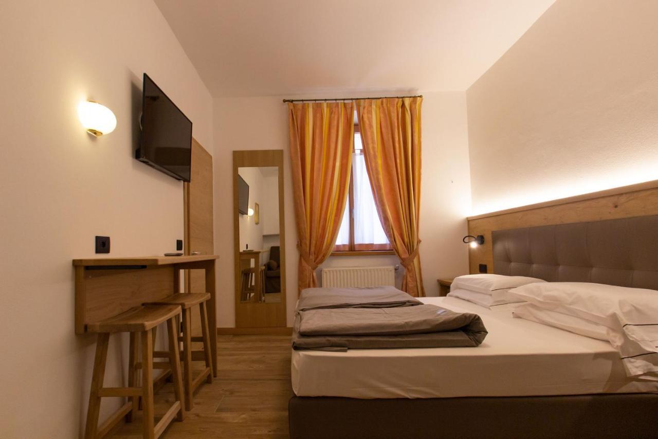 Residence Hotel Santa Maria Piscina E Wellness Peio Fonti Dış mekan fotoğraf