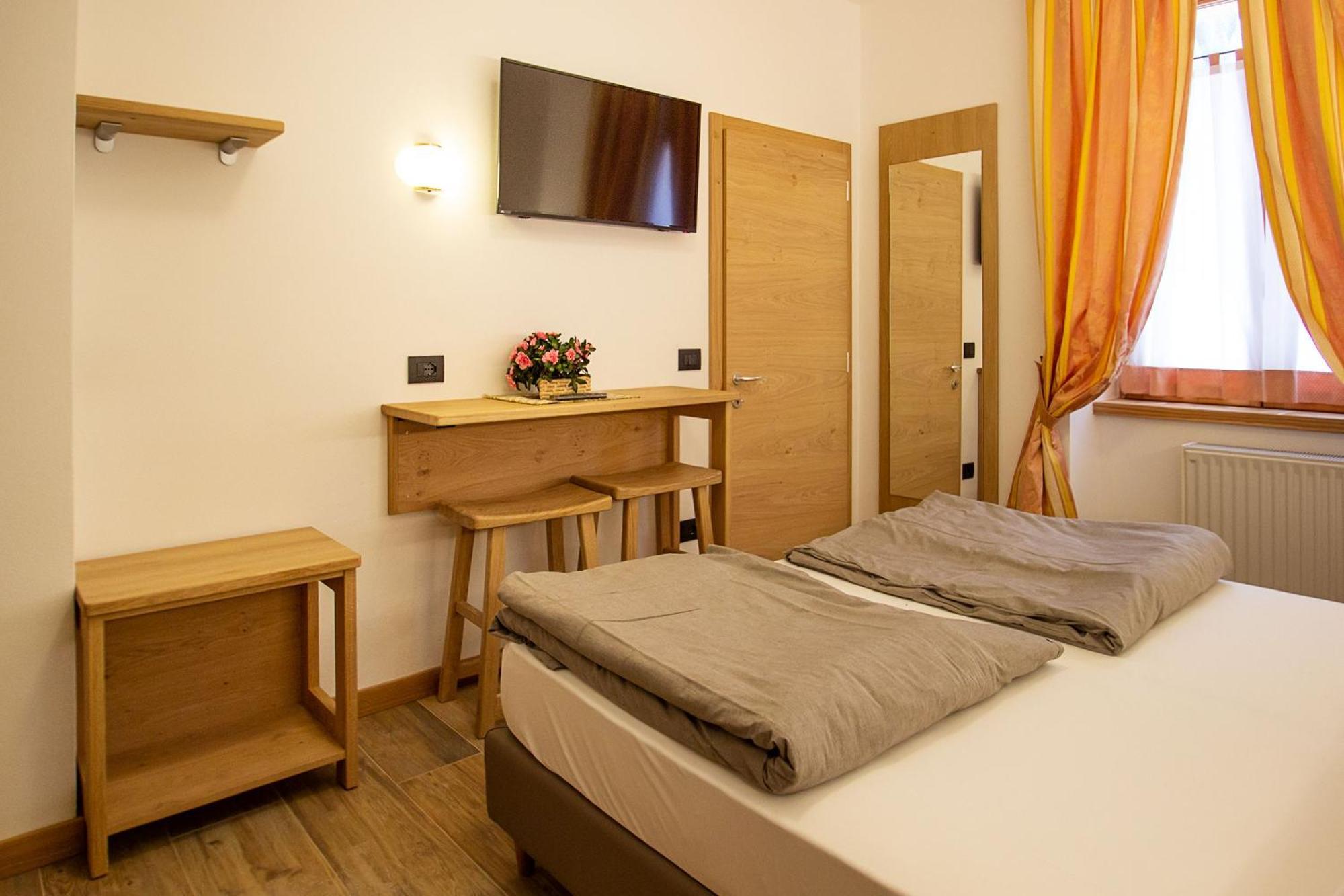 Residence Hotel Santa Maria Piscina E Wellness Peio Fonti Dış mekan fotoğraf