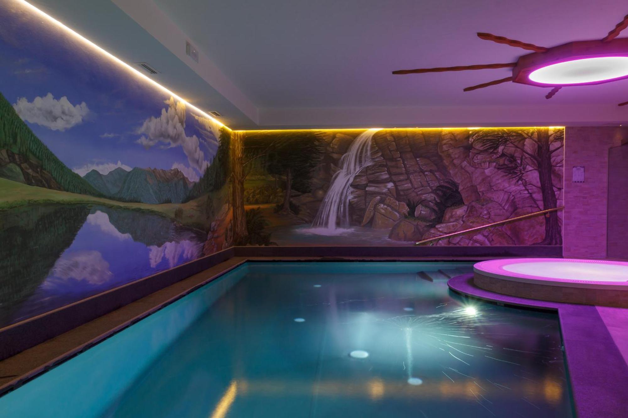 Residence Hotel Santa Maria Piscina E Wellness Peio Fonti Dış mekan fotoğraf