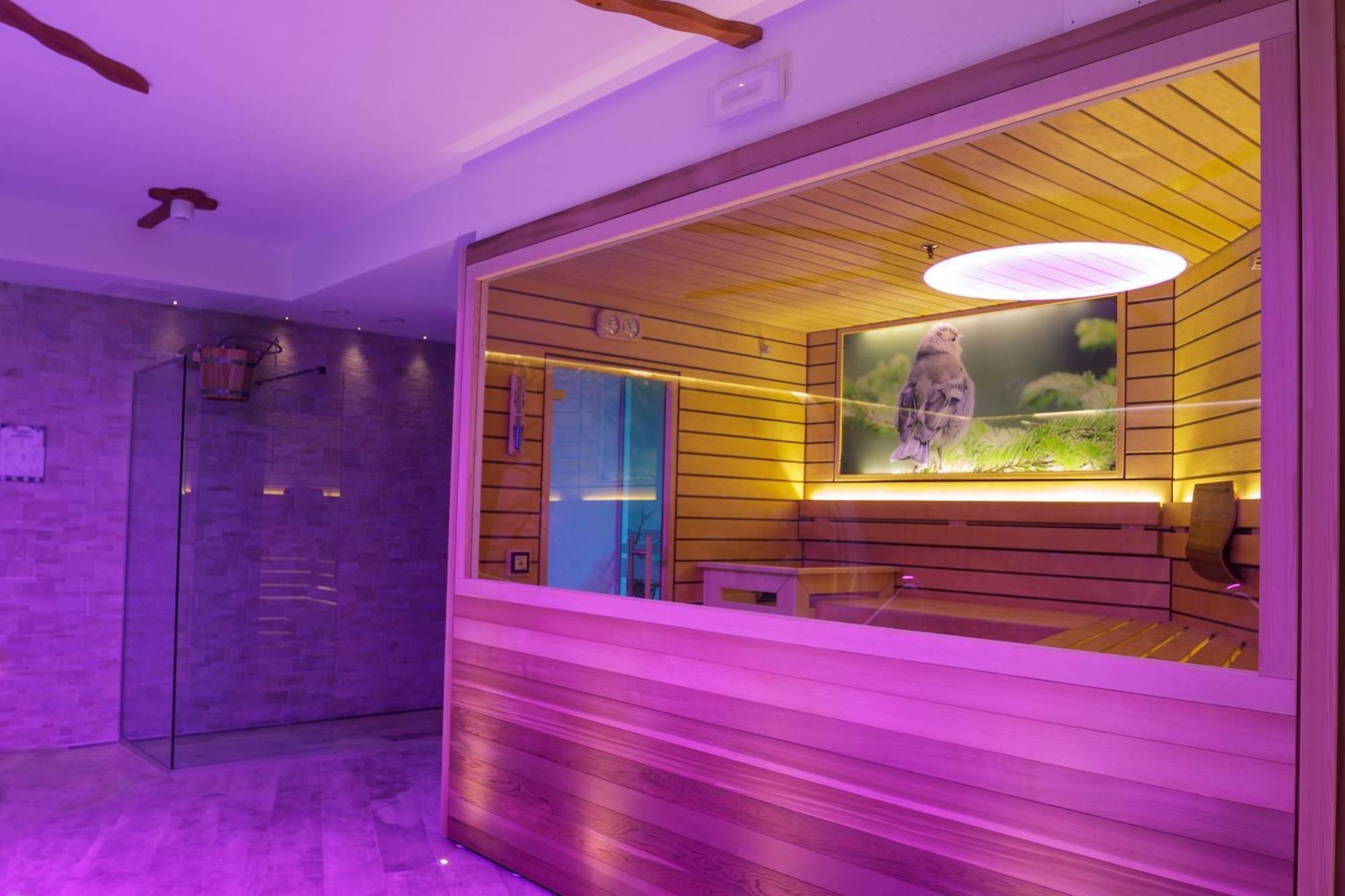 Residence Hotel Santa Maria Piscina E Wellness Peio Fonti Dış mekan fotoğraf
